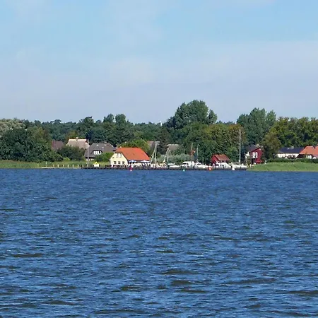 דירה Boddenschnacker בורן